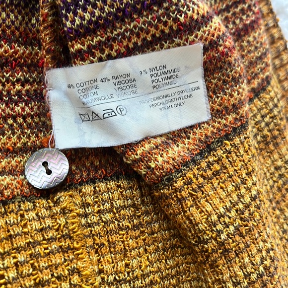 MISSONI cardigan (fits like a small but the shoulders-/arms fit more like Med). - Picture 5 of 11